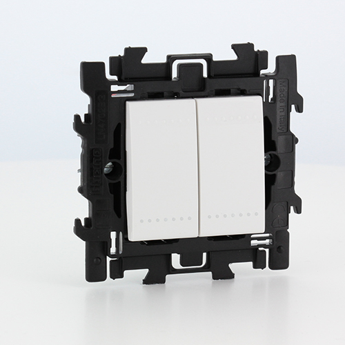 BTICINO LL COMPLET DOUBLE 2 DIRECTIONS 16A 250V - A GRIFFES - BLANC